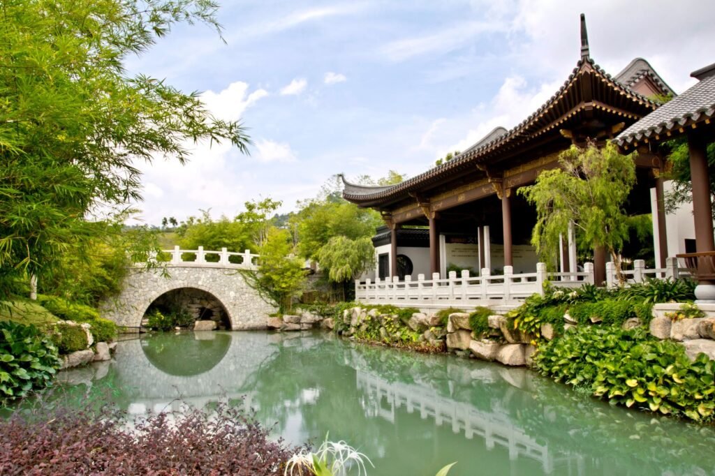 中国古建筑骨灰殿1