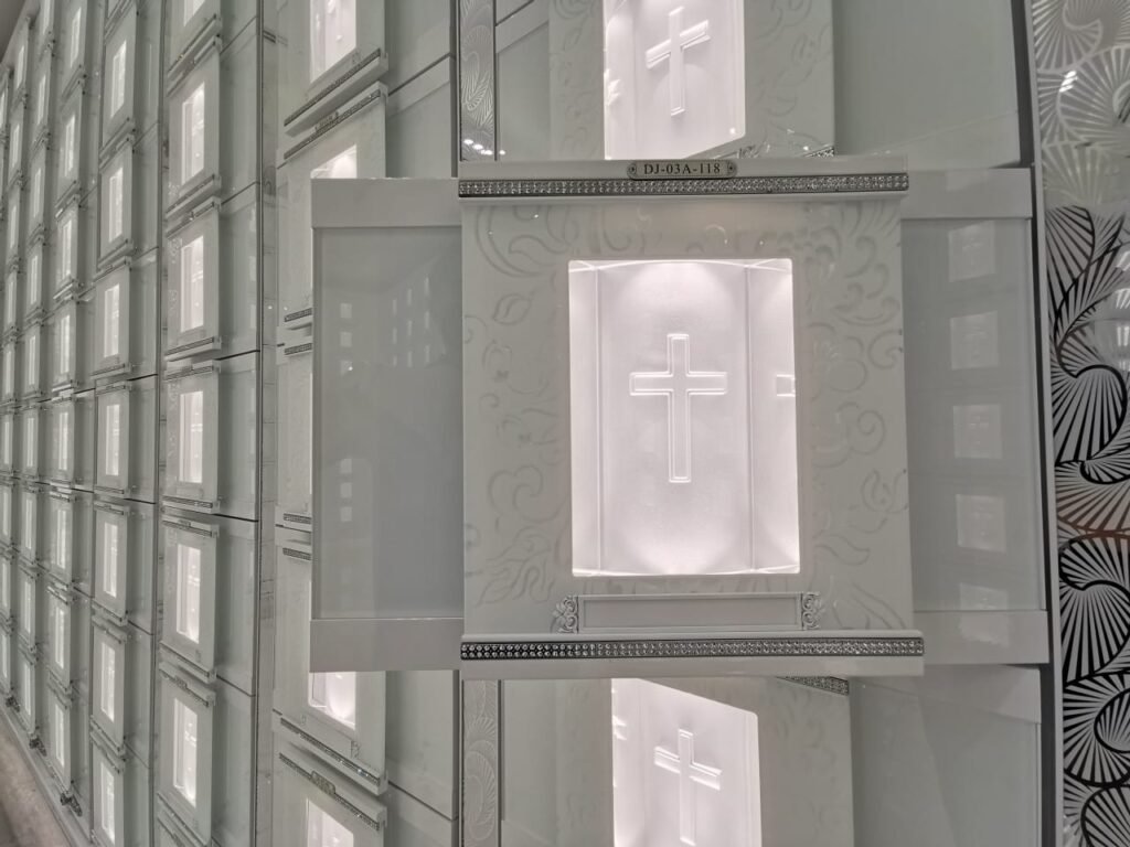 基督徒艺术骨灰殿1